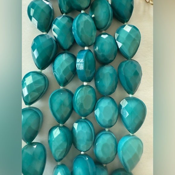 🆕 Serefina Elegant Layered Teal Beaded Necklace - Picture 4 of 8